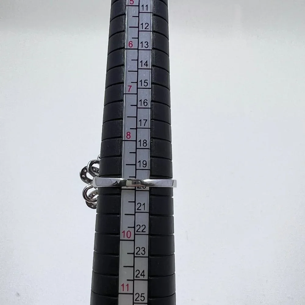 Sterling Silver Size 9 Flower Ring with CZ’s - Picture 7 of 7